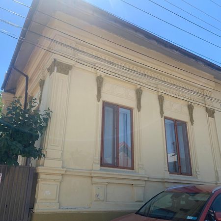 Casa Trandafirilor Hotel Tulcsa Kültér fotó